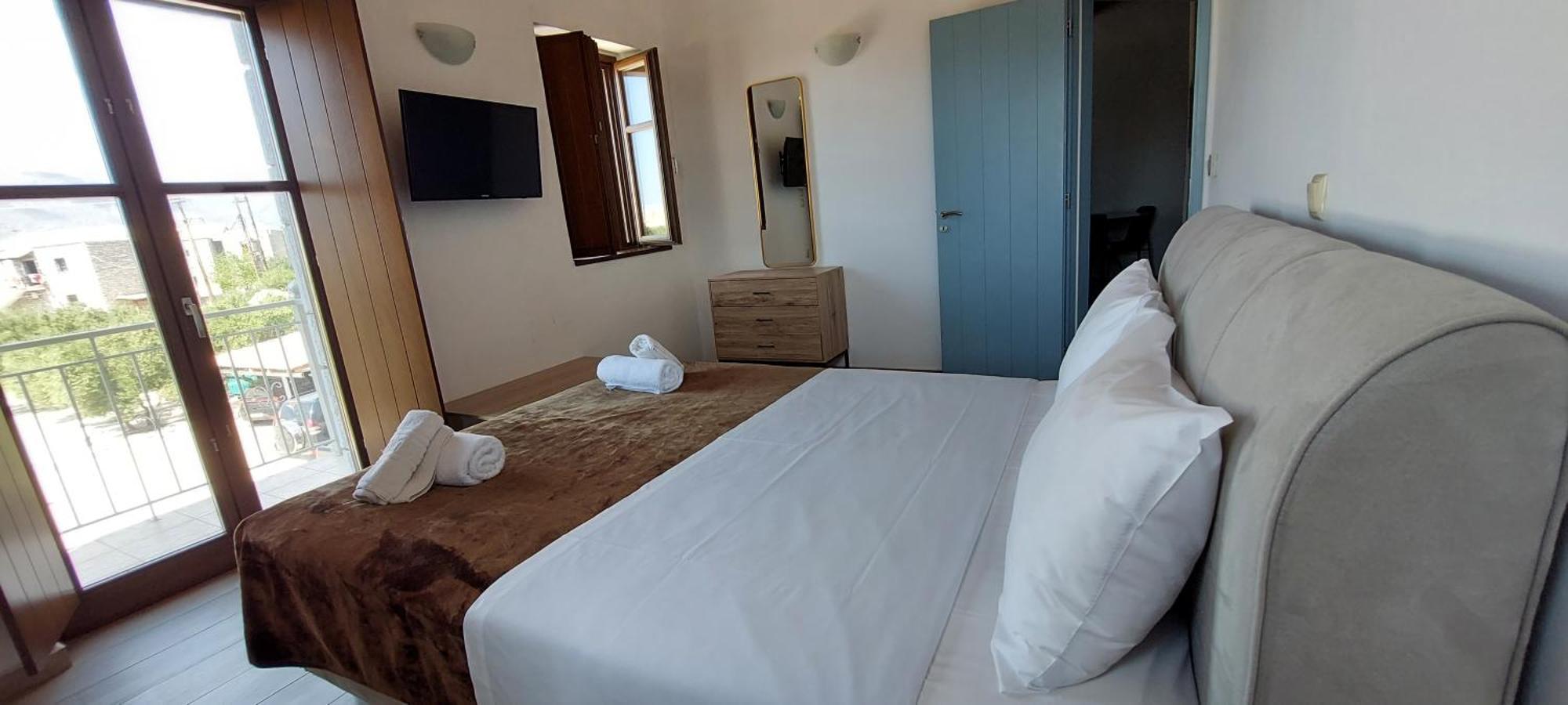 Koukouri Suites Areopoli Ngoại thất bức ảnh