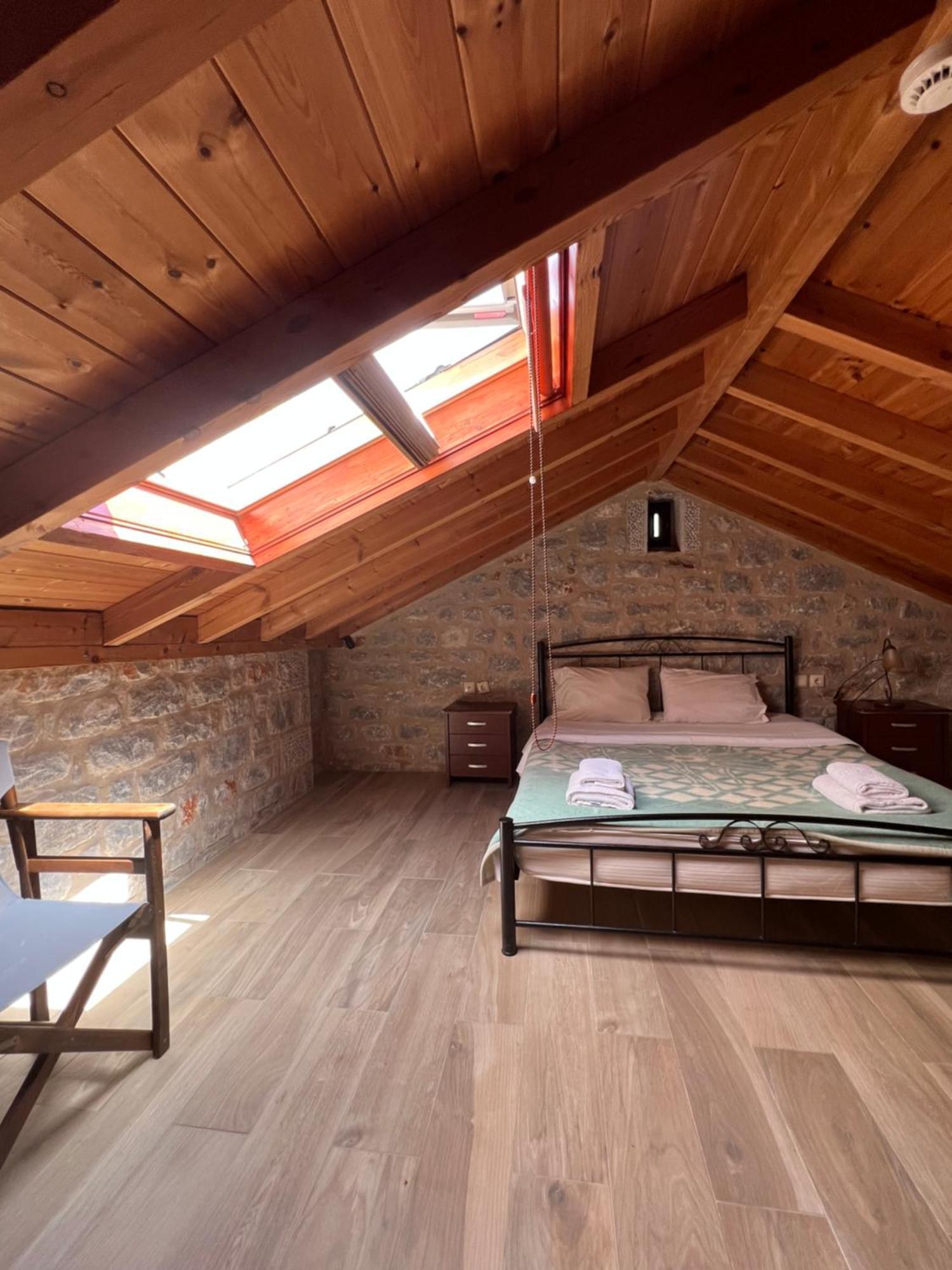 Koukouri Suites Areopoli Ngoại thất bức ảnh